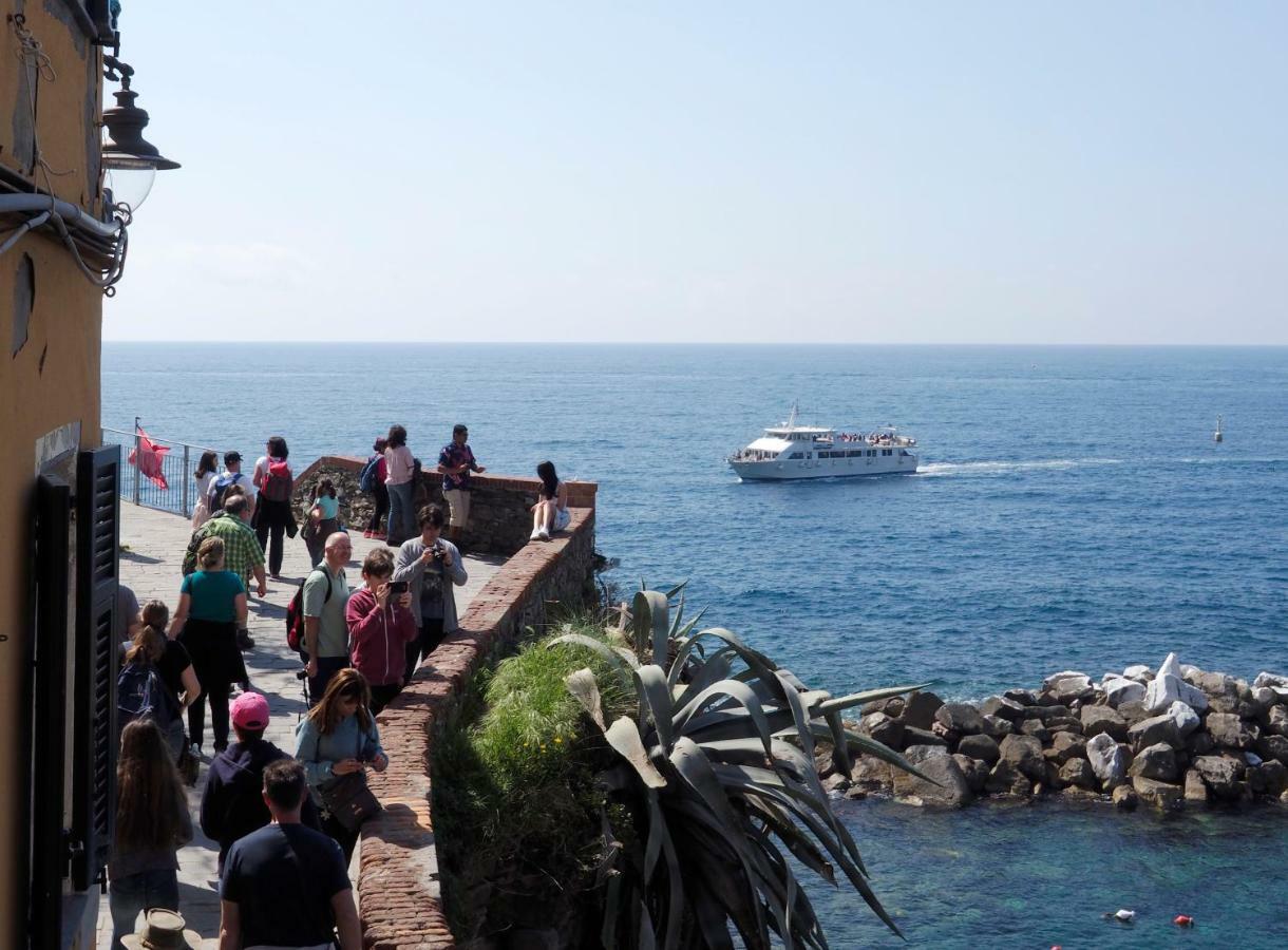 Ai Pesci Room Rental Riomaggiore Eksteriør billede