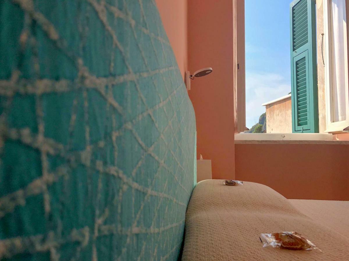 Ai Pesci Room Rental Riomaggiore Eksteriør billede